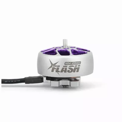 FlyFishRC Flash 1404 4500KV FPV Motor Silber Lila