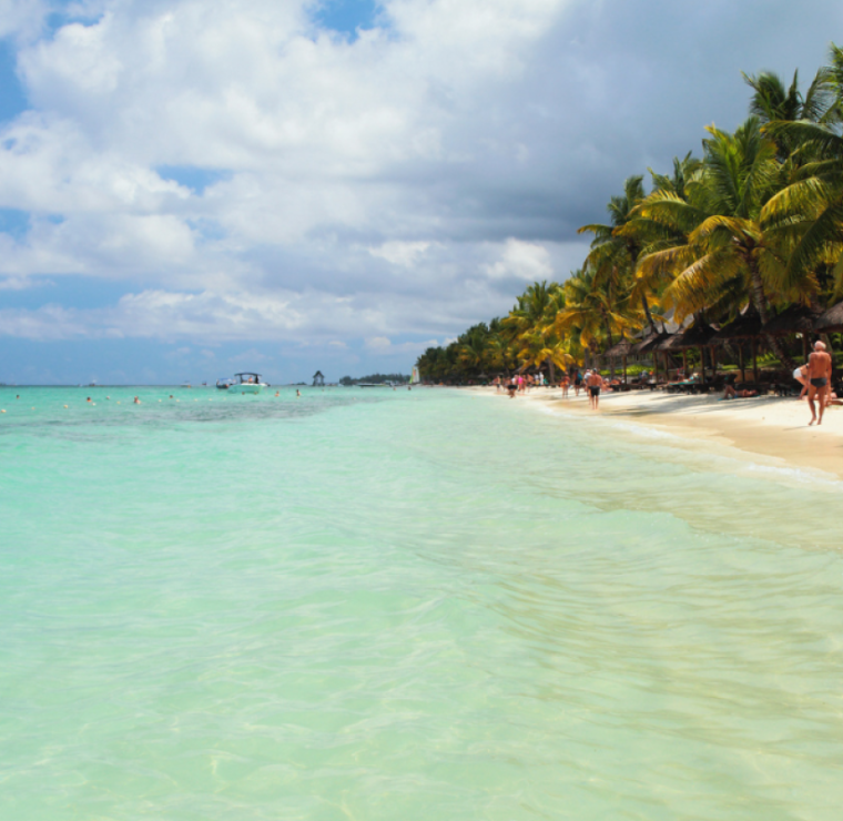 Badereise/Mauritius: 15 Tage Baden im Le Palmiste Resort mit Ausflügen
