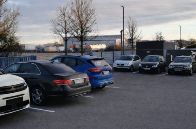 PSM Park-Spot Außenparkplatz am Flughafen Memmingen (FMM)