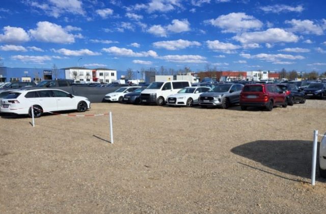 CleverParken am Flughafen Leipzig/Halle (LEJ)