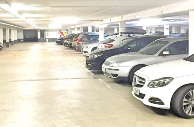 PMS Park & Fly am Flughafen Hamburg (HAM)