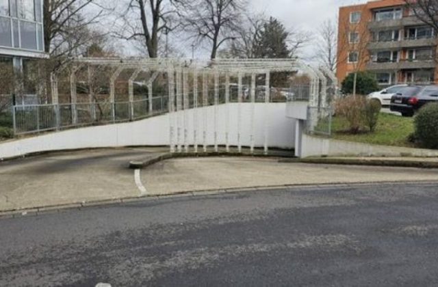 Park4-Holiday am Flughafen Düsseldorf (DUS)