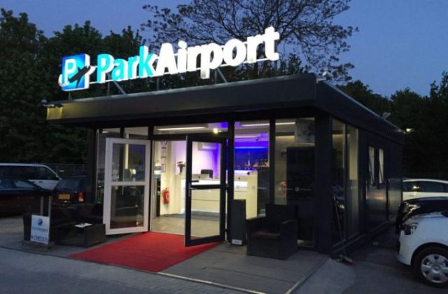 ParkAirport Express am Flughafen Düsseldorf (DUS)