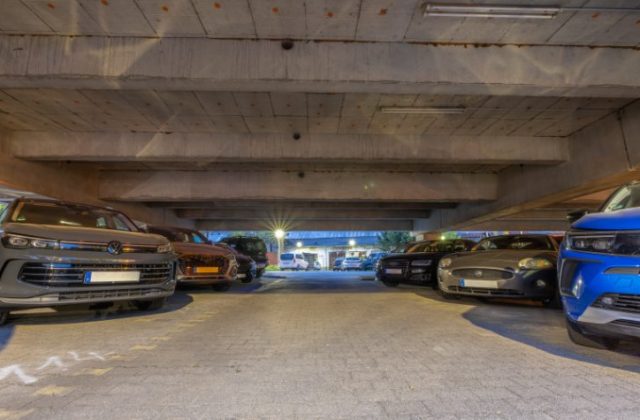 Clean Valet überdacht am Flughafen Frankfurt am Main (FRA)