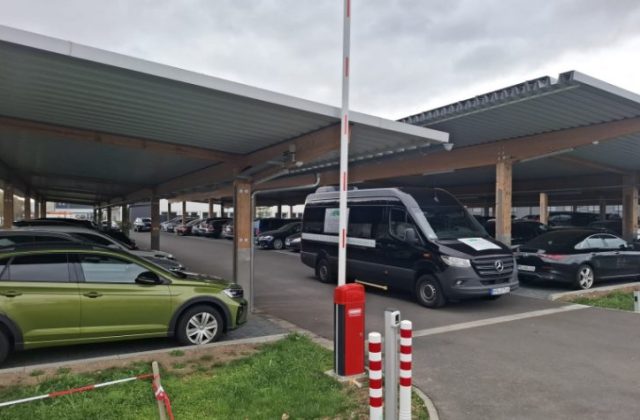 Starparkplatz Carport Shuttle am Flughafen Frankfurt am Main (FRA)